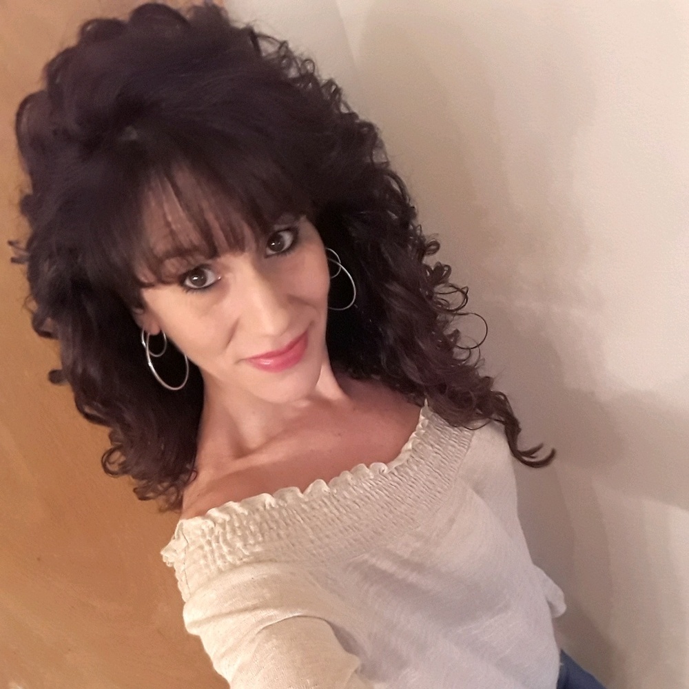 Meet your Posher, Jodieann